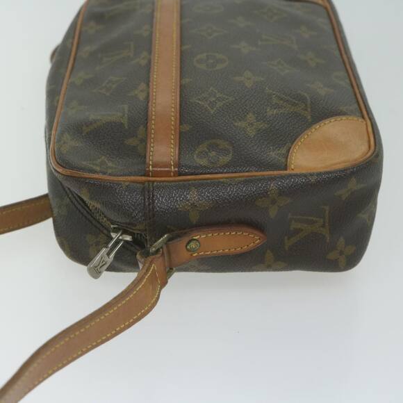 LOUIS VUITTON Monogram Trocadero 27 Shoulder Bag M51274 - Picture 4 of 16